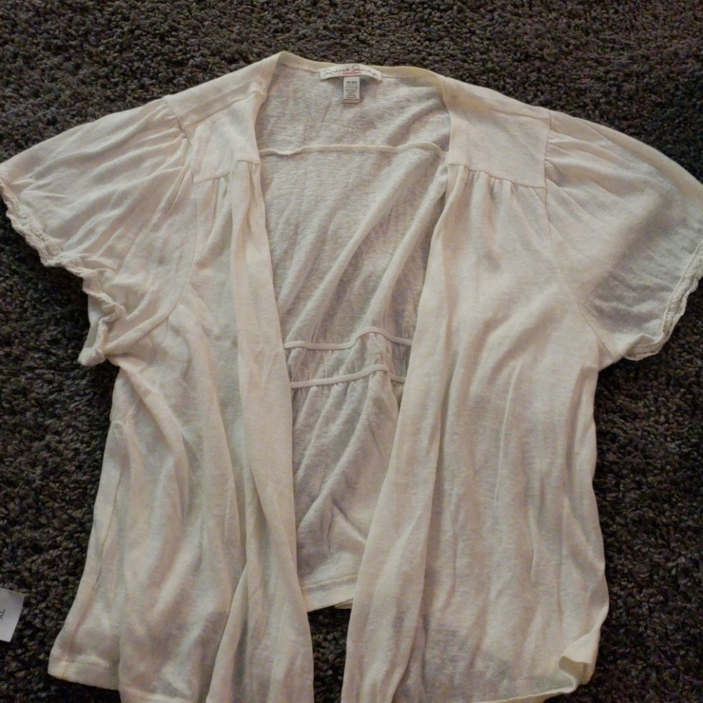 Open front short sleeve cardigan